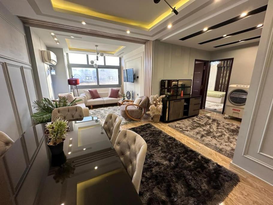 اول استخدام ترى البحر كاملا Apartment